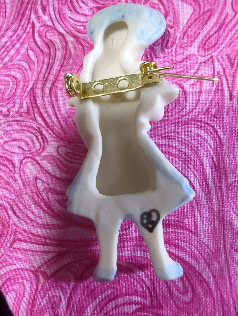 Vintage SIGNED Painted Bisque Porcelain Girl in Bonnet 3D Figural Brooch Pin